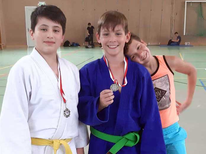 Silber für Mansur Israilow und Jakob Paschin, Julian Haller errang Platz 5.